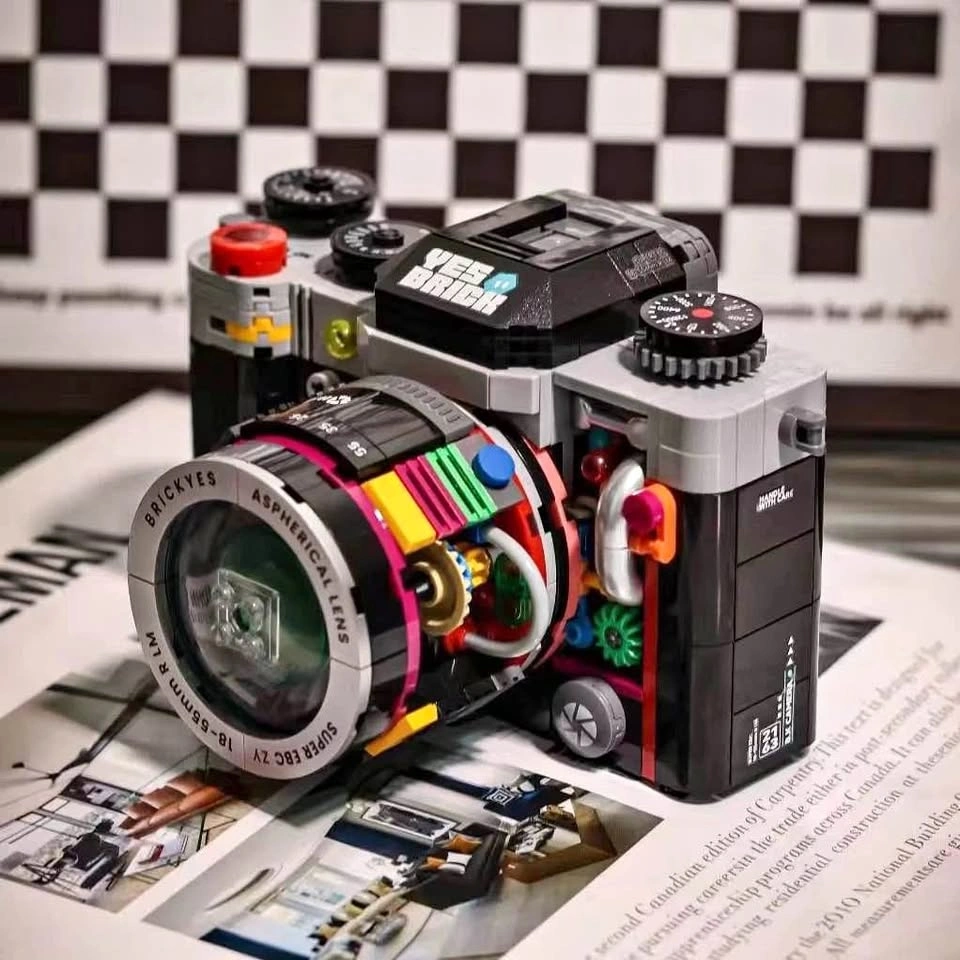 Retro Mechanical Camera Building Block Set - Clearance!