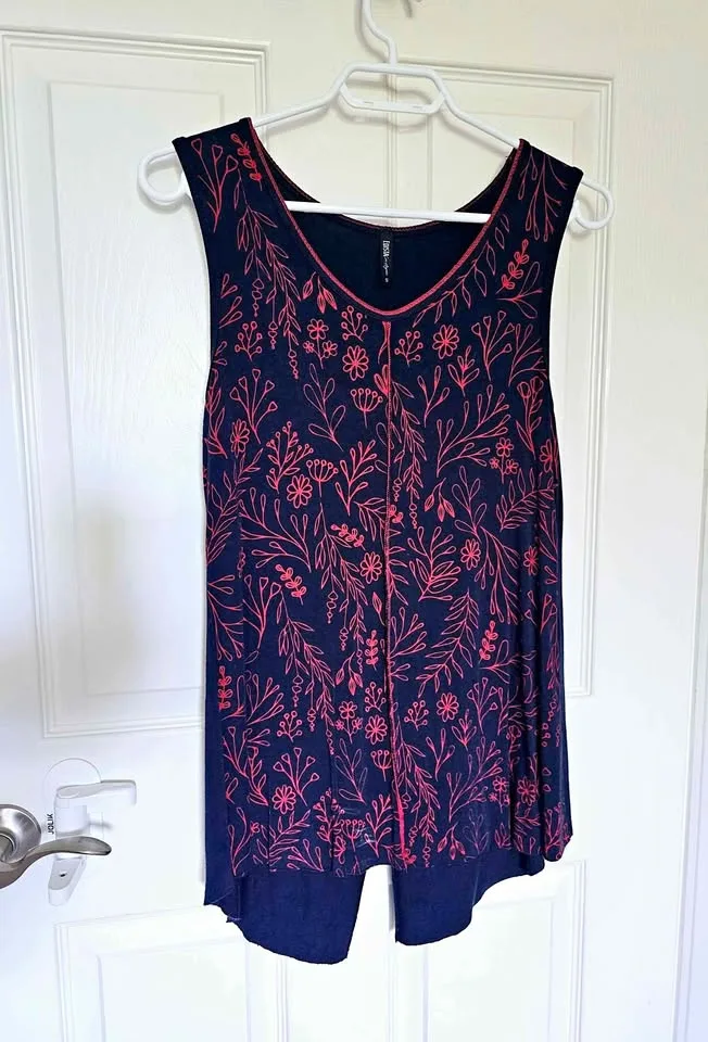 Size small women's tank top thumbnail