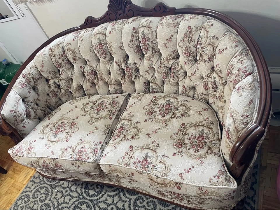 Loveseat and single sofa - photo 5