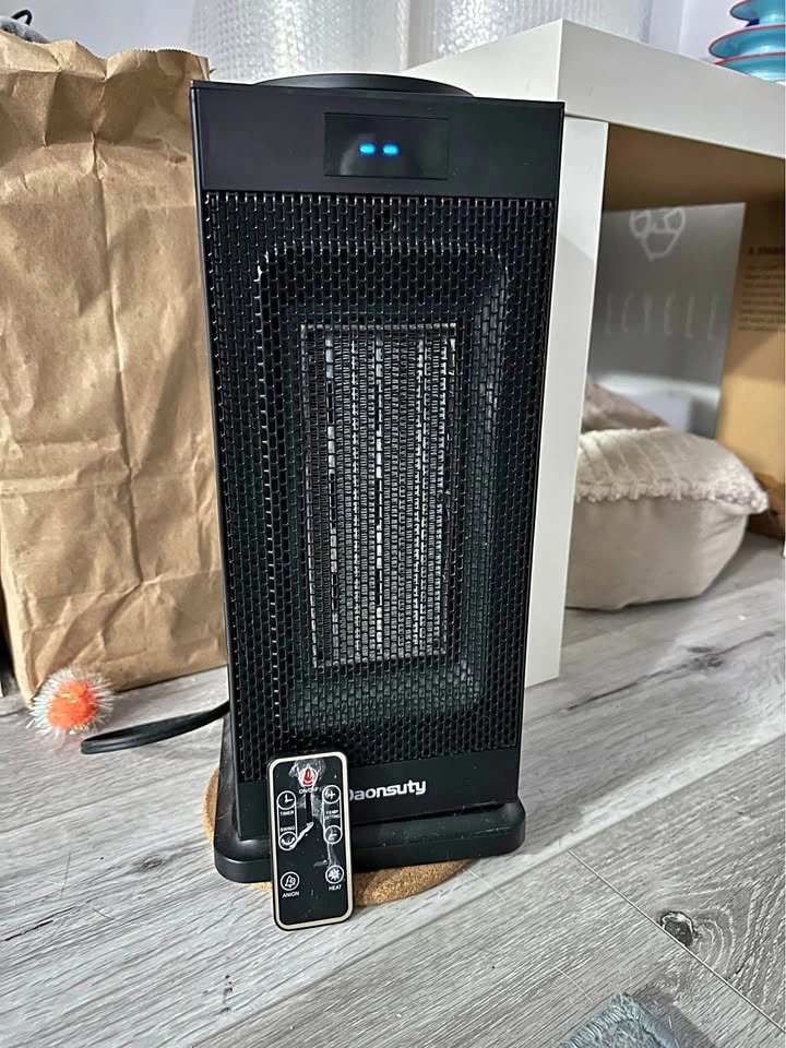 Move Out Sale - Honeywell Fan + 2 Space Heaters