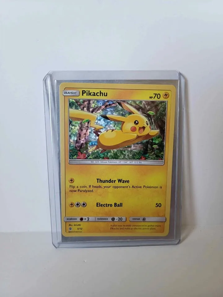 Pikachu shiny pokemon card rare thumbnail