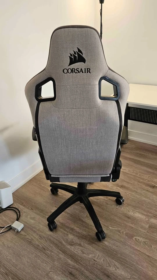 CORSAIR T3 RUSH Fabric Gaming Chair (Gray/Charcoal) - photo 5