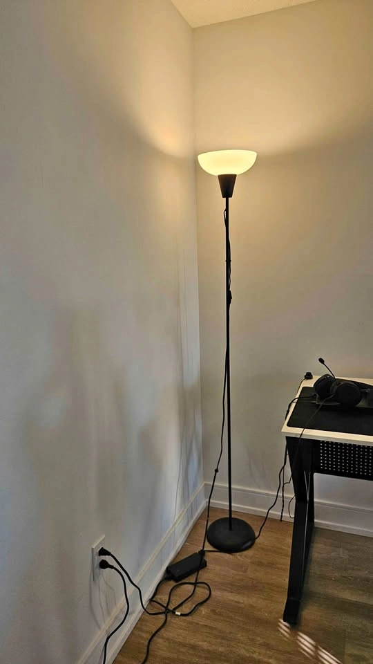 Floor Lamp With LightBulb