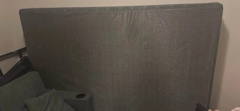Moving in Package: Sofa, Bed, TV Stand & More - photo 4