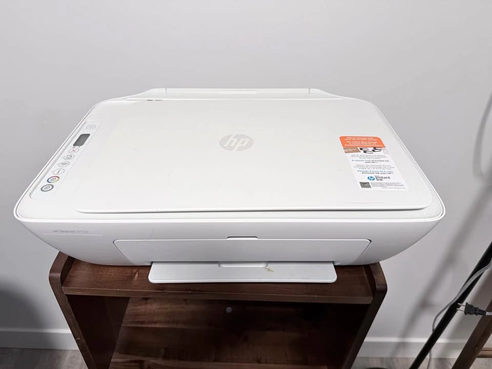 HP DeskJet 2752e Printer with Scanner, WiFi + FREE Paper