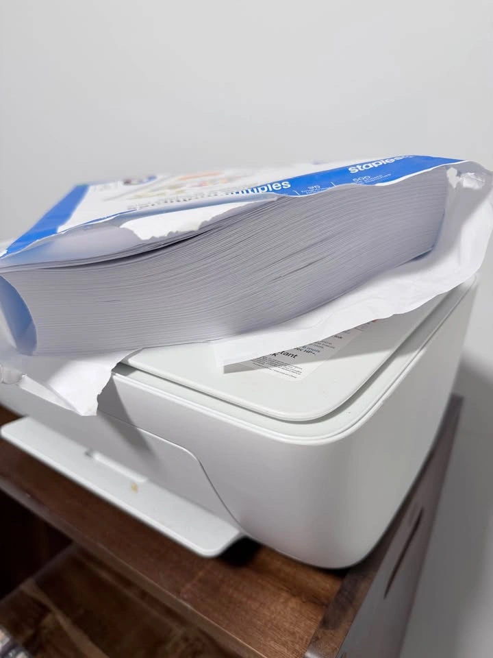 HP DeskJet 2752e Printer with Scanner, WiFi + FREE Paper - photo 3