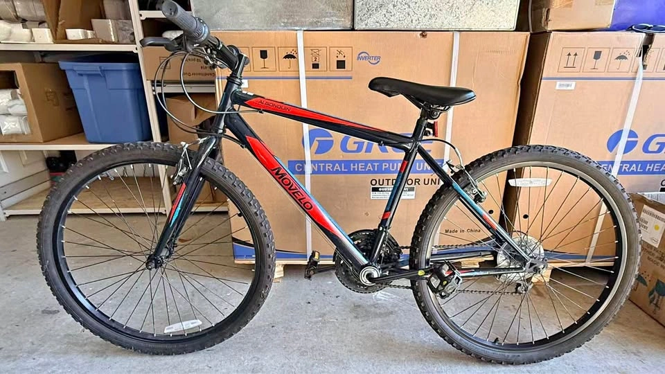 Movelo Algonquin Mountain Bike