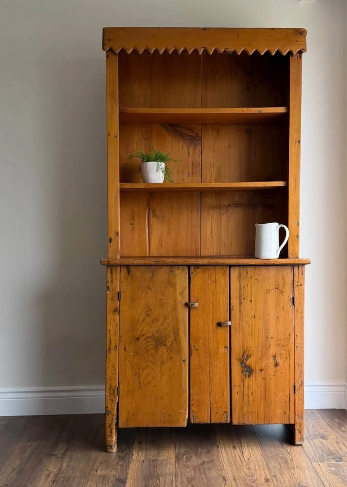 19th Century Primitive Pine Jam Cupboard Hutch - photo 2