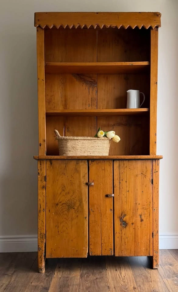 19th Century Primitive Pine Jam Cupboard Hutch - photo 3