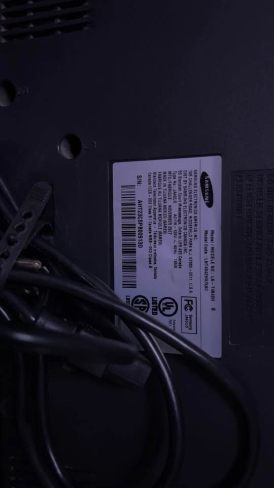 40” Samsung TV - photo 2