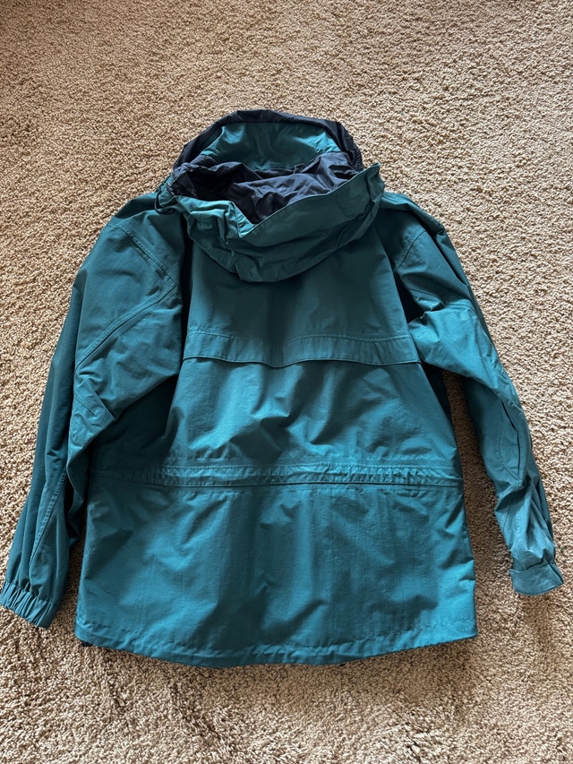 Men’s Timberland Dark Green Rain Jacket Size Large - photo 3