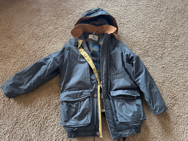 Men’s Lined Dark Green Winter/Spring Jacket Size Large