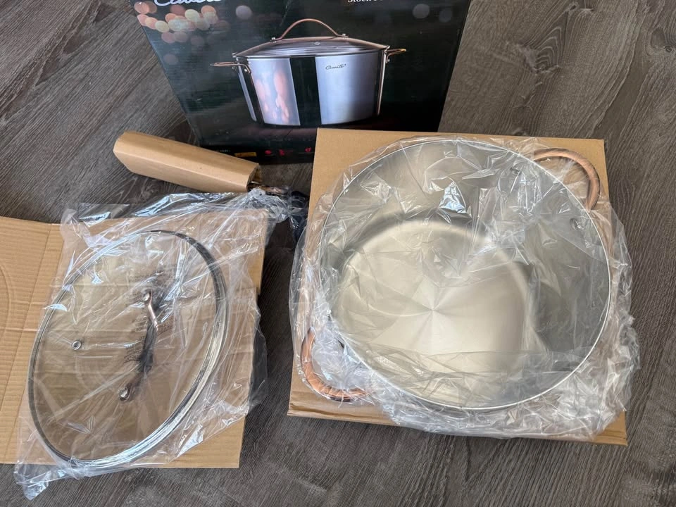 Brand new 12 Quart Stock Pot with Lid - photo 4