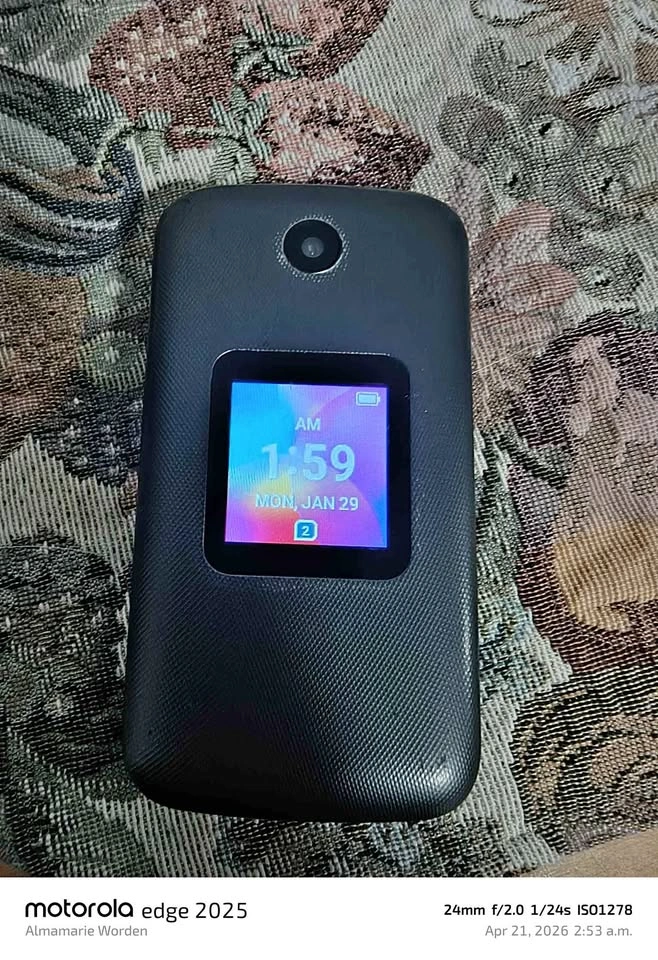 TCL Flip Phone