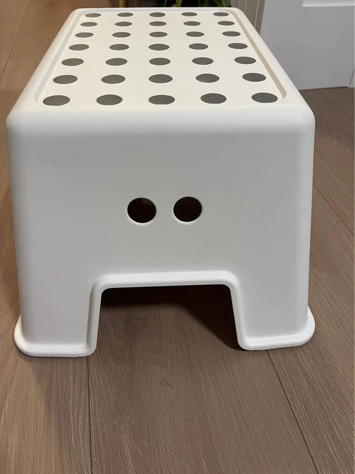 IKEA BOLMEN Step Stool - photo 3