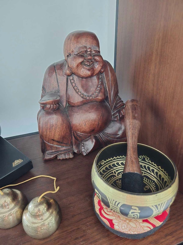 Buddhist set