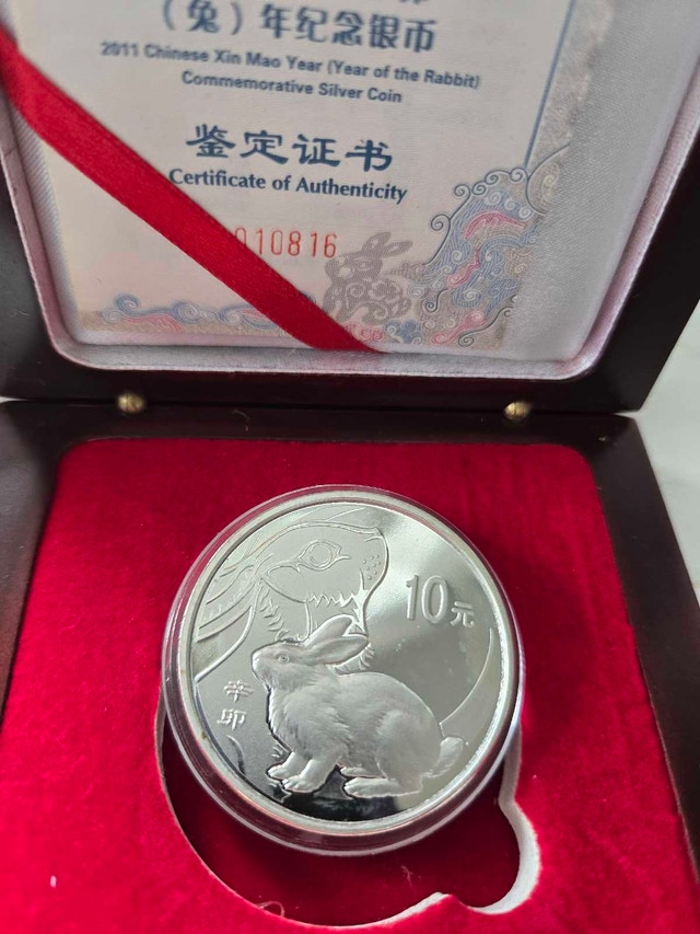 2011 Chinese Xin Mao Year of the Rabbit Silver Coin