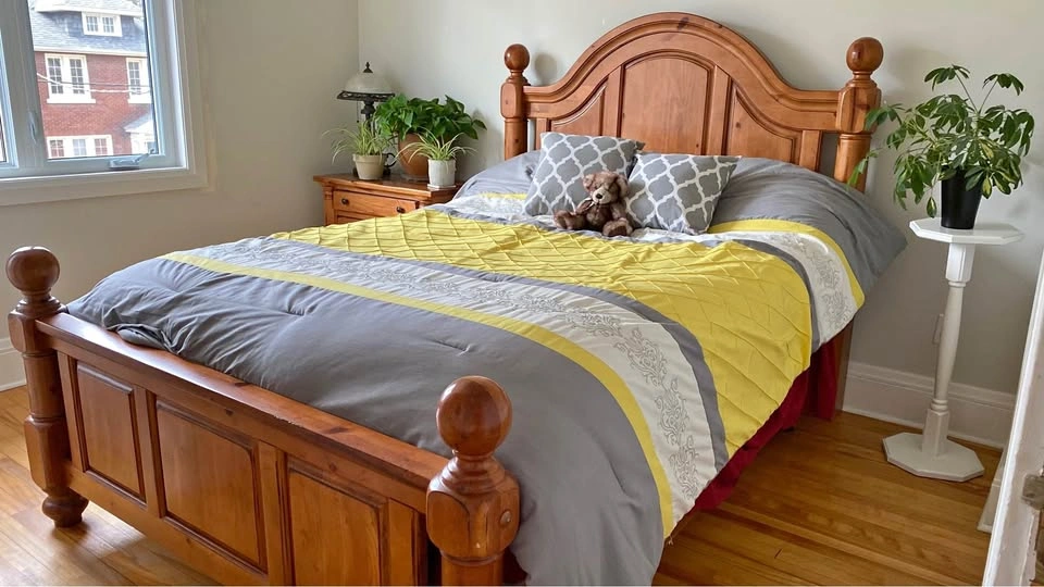 Queen Comforter