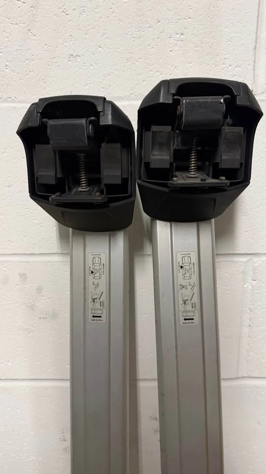 OEM Audi Q5 Roof Rack Bars (2009-2017) - photo 4