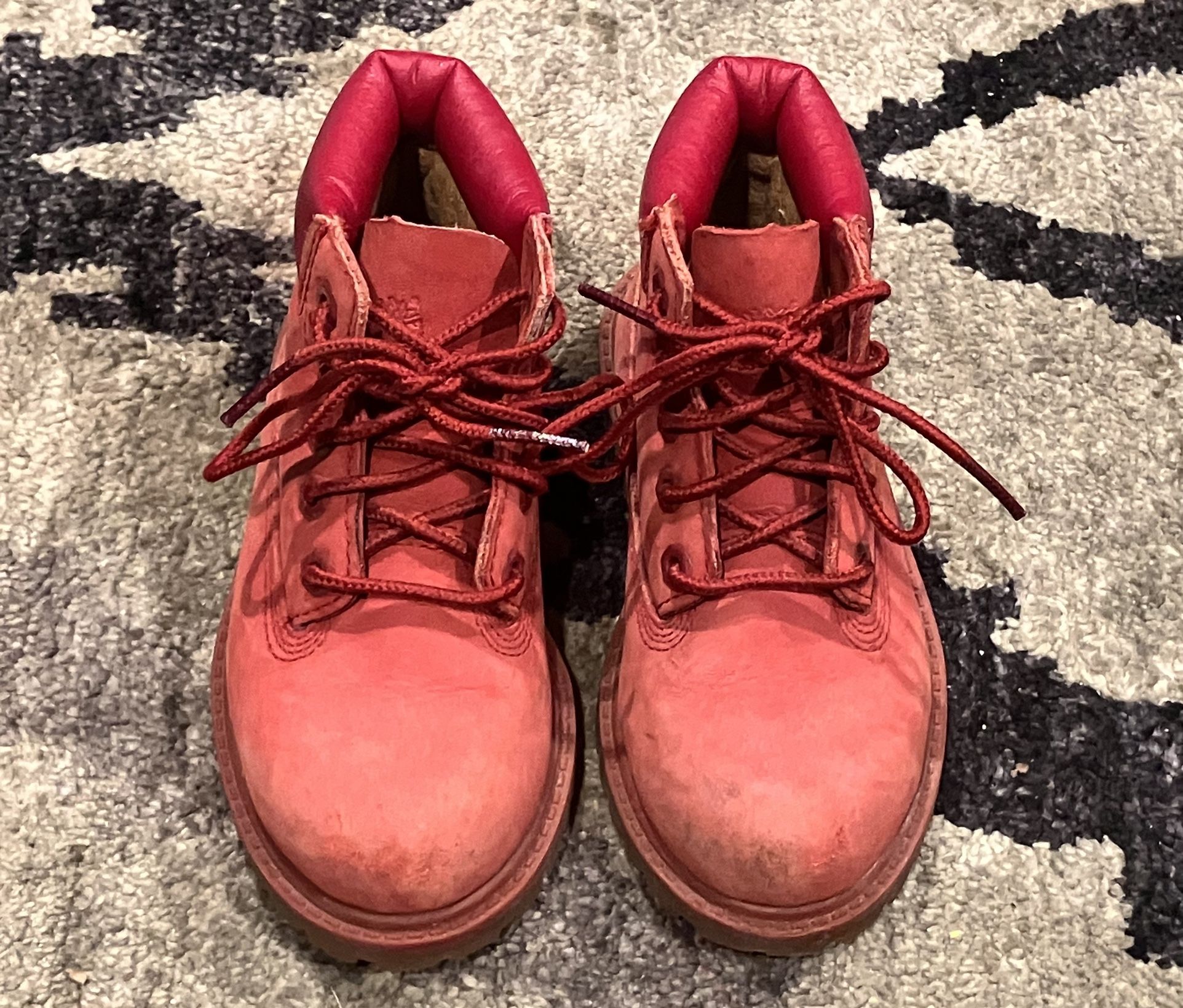 Timberland Kids Red Suede Lace-Up Boots Size 8