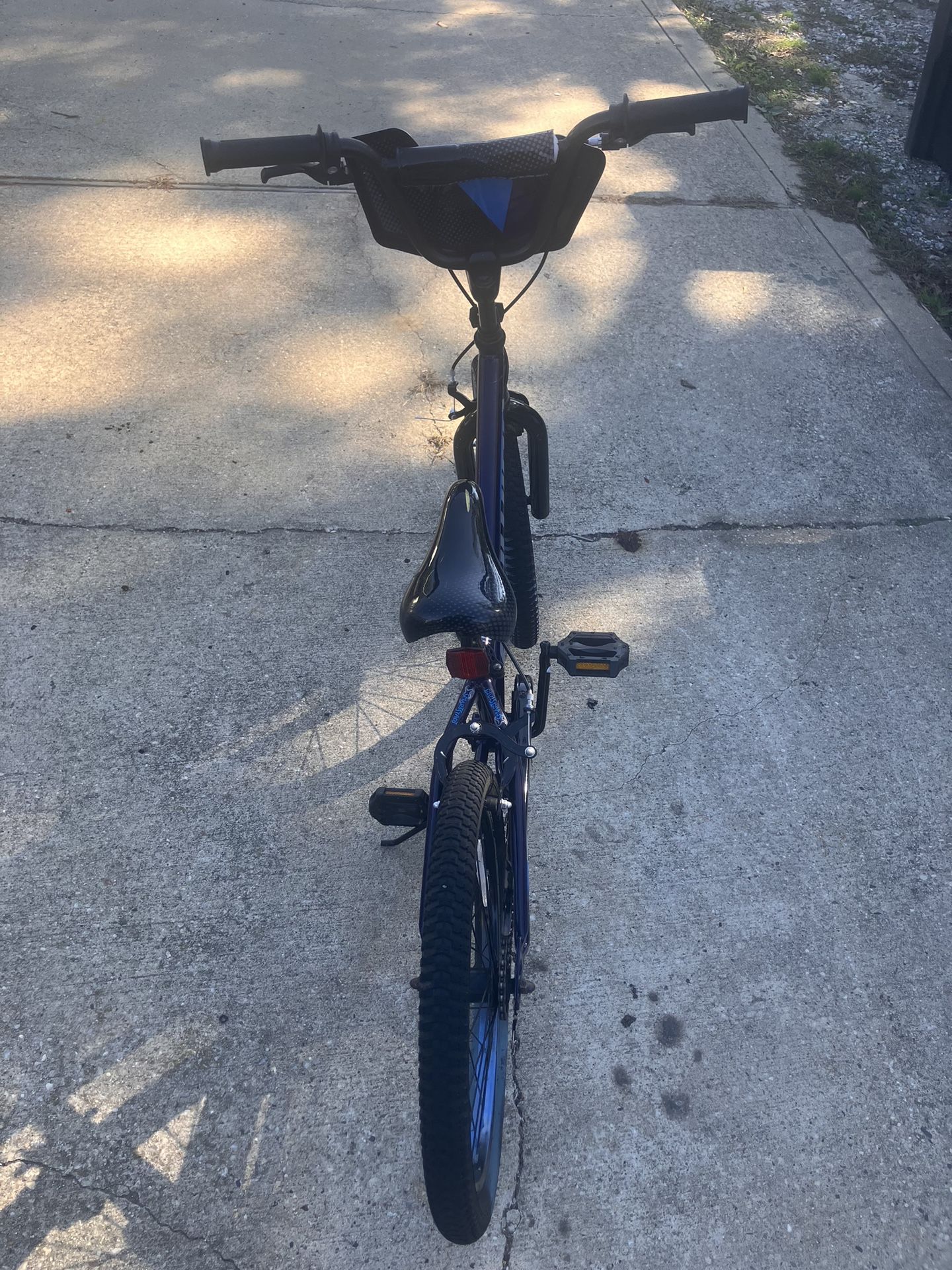 Schwinn Falcon 20" Kids' Bike - photo 3