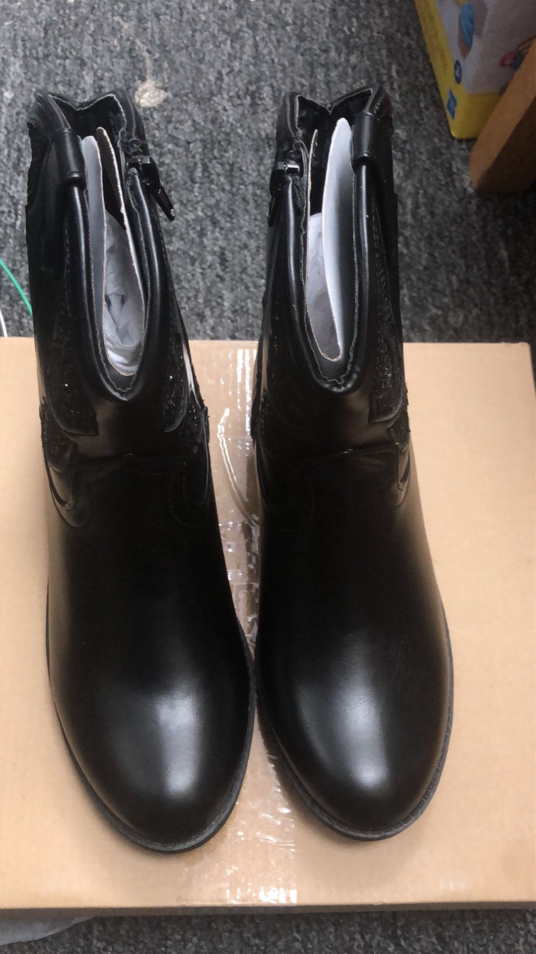 Girls cowboy boots