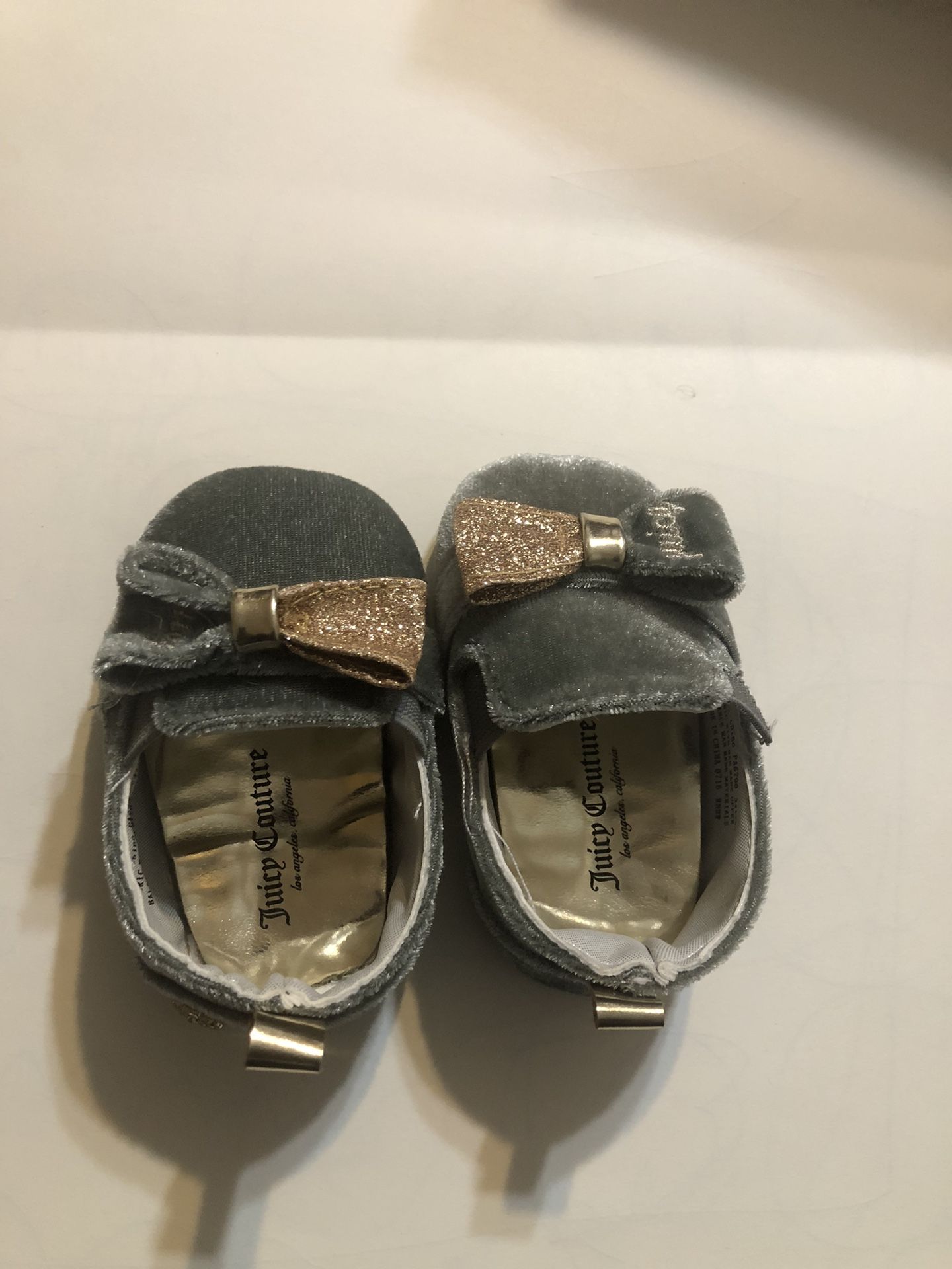 Juicy Couture Baby Shoes - photo 3