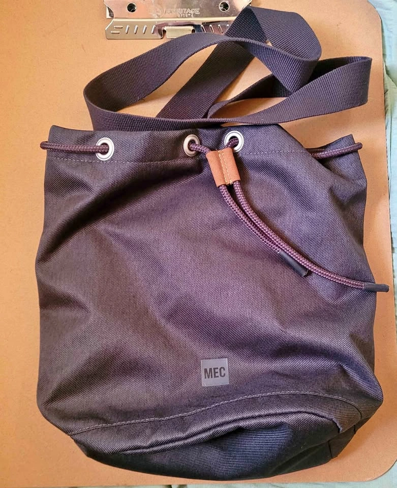 MEC Drawstring Shoulder Bag Dark Gray