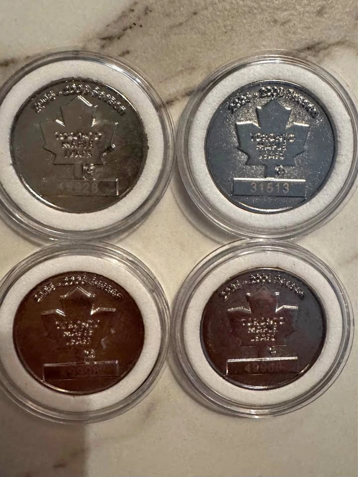 Collector Maple Leaf tokens