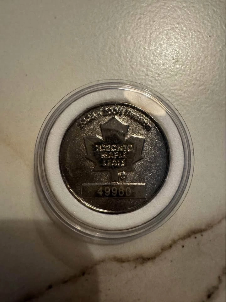 Collector Maple Leaf tokens - photo 5