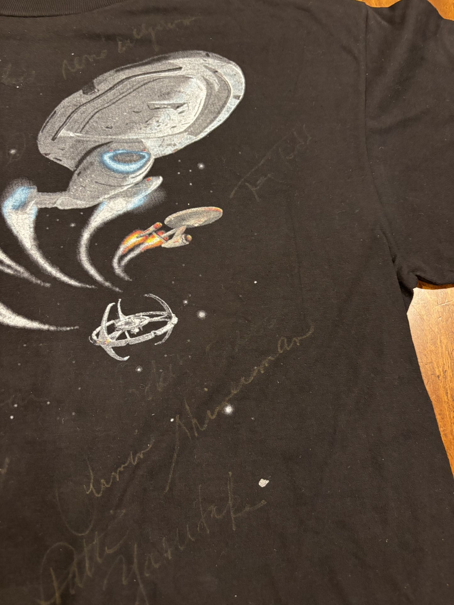 Vintage 1996 Star Trek Autographed Anniversary Tee & Program - photo 5