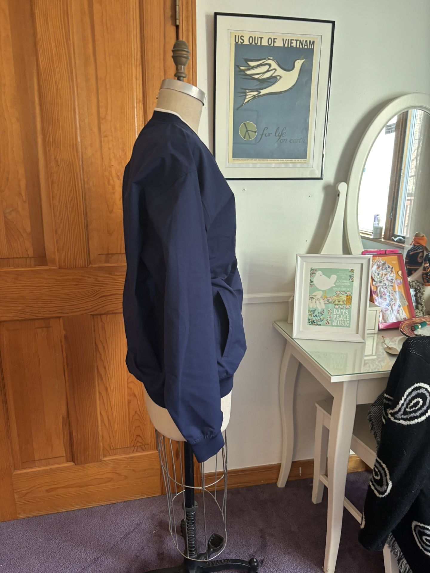 2008 World Series Windbreaker - photo 3