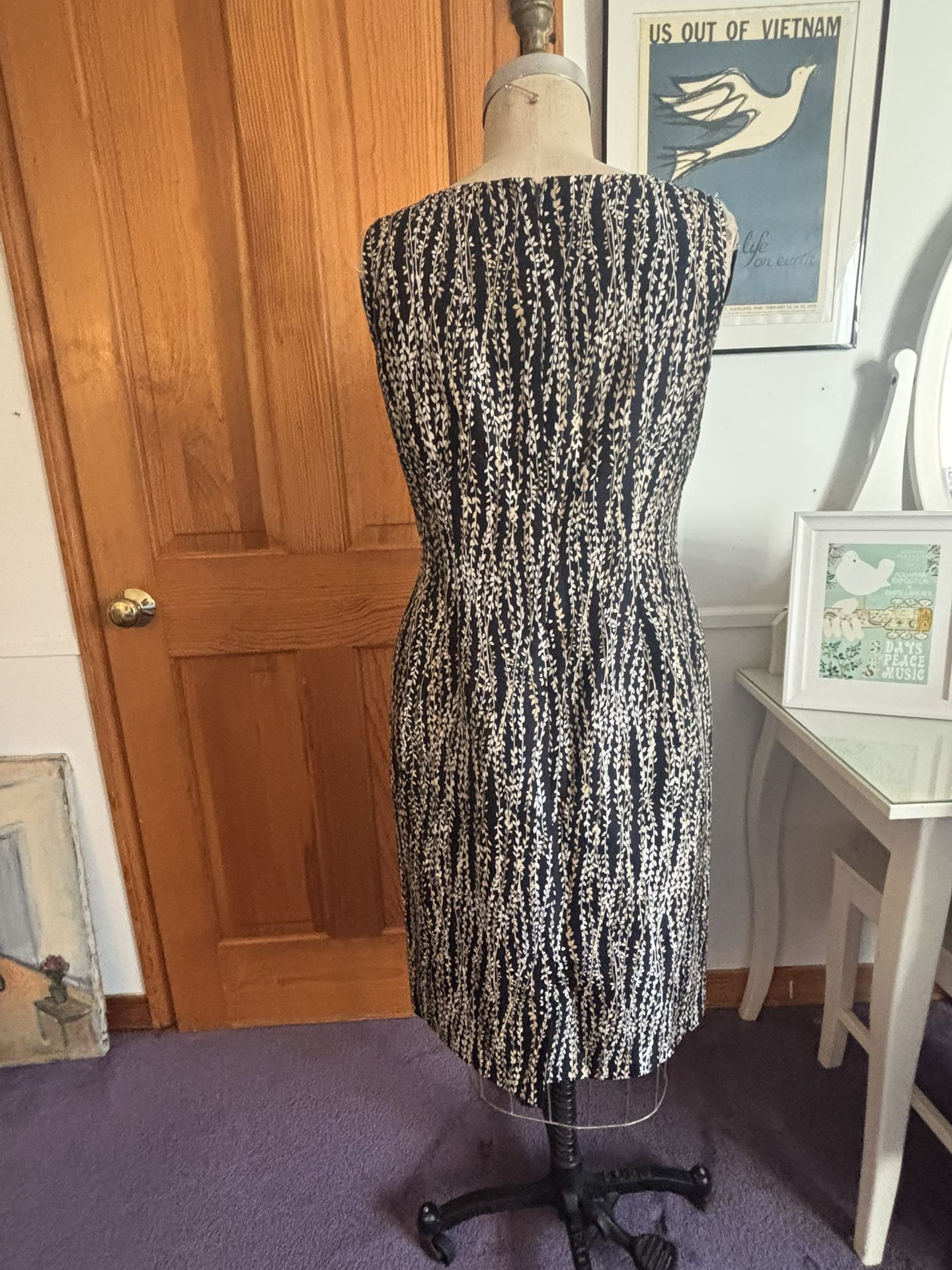 Talbots New Sleeveless Dress - Size 8 - photo 3
