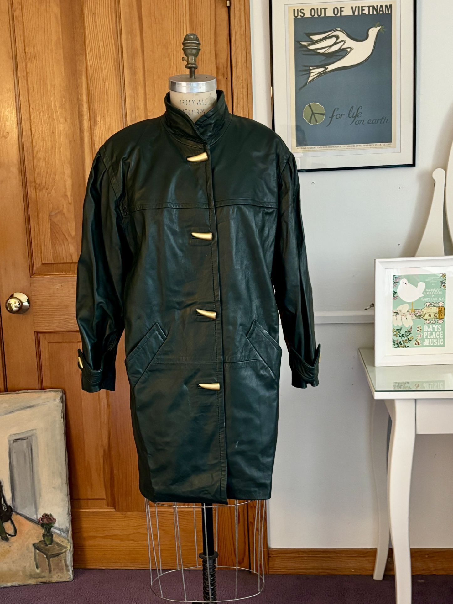 Vintage 1980’s Genuine Leather Forrest Green Coat LNR M