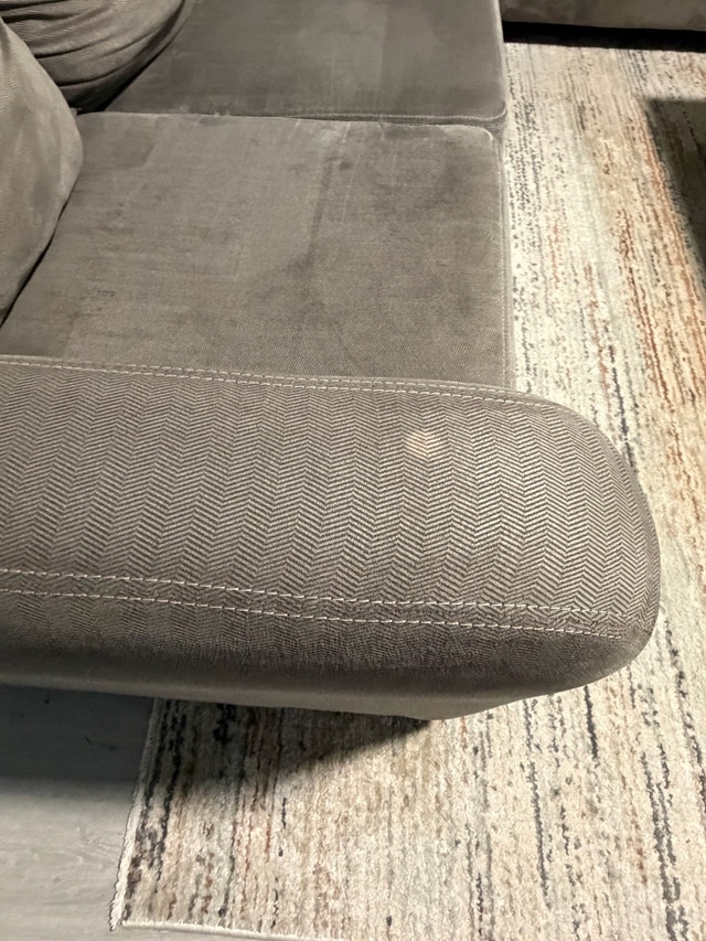 Sectional - Ashley’s Furniture MOVING AVAILABLE IMMEDIATELY - photo 2