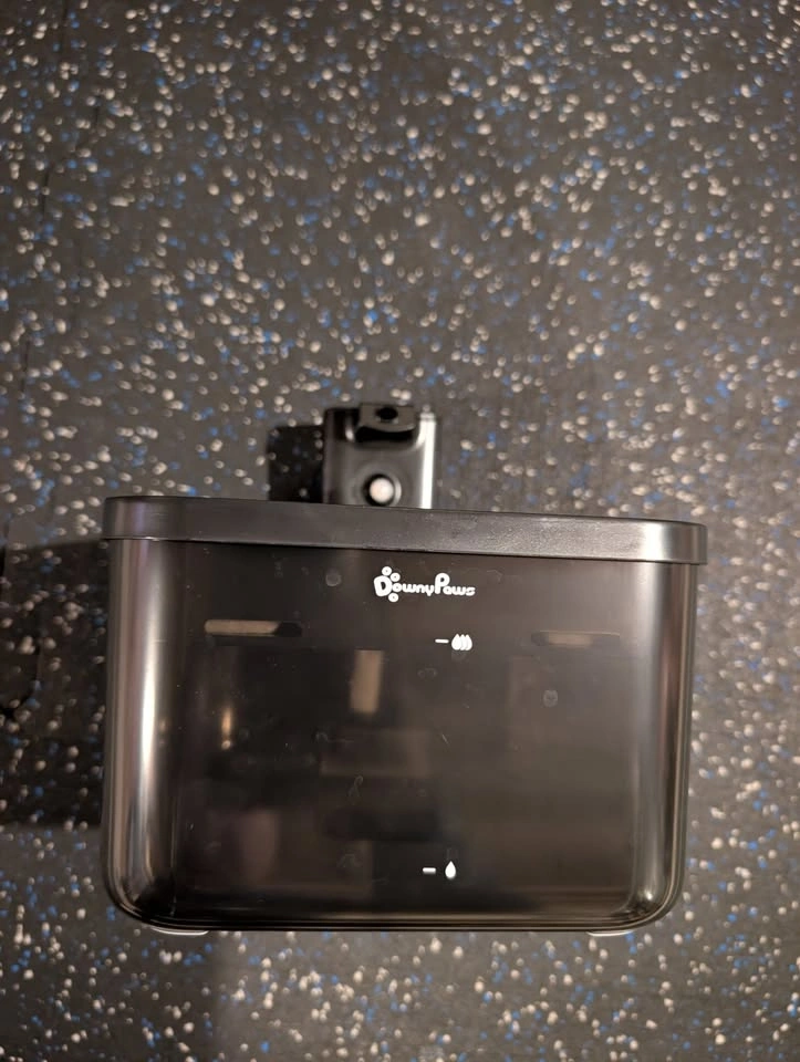 DownyPaws Pet Water Fountain (USB-C) - photo 2
