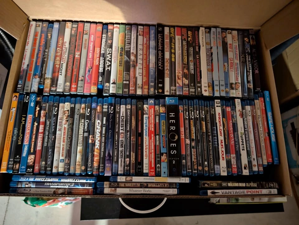 DVD Blu-Ray Movies & TV Seasons - Great Quality