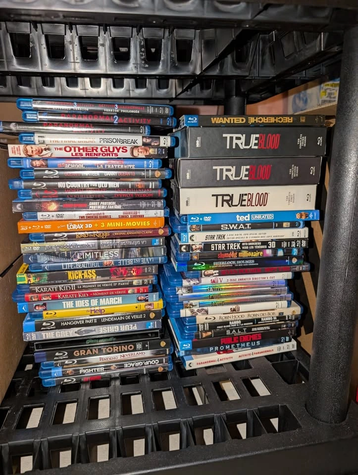 DVD Blu-Ray Movies & TV Seasons - Great Quality - photo 2