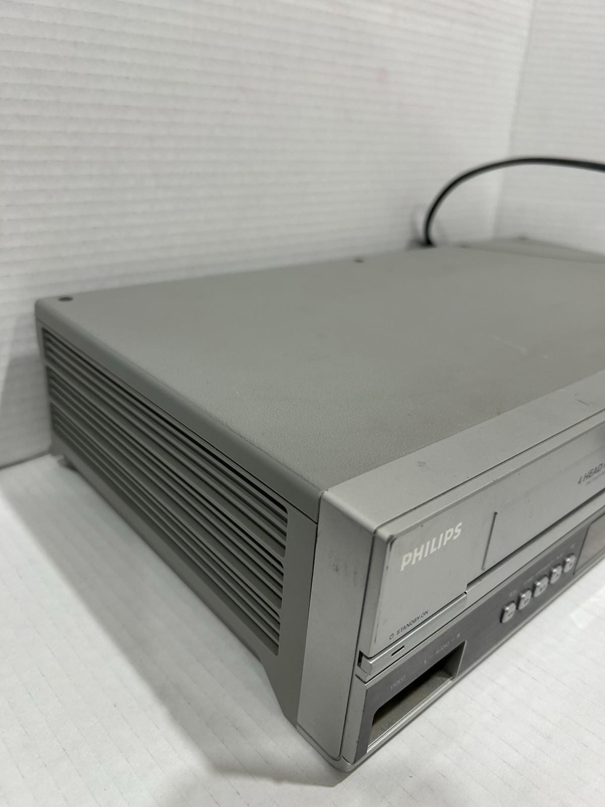 Philips DVP3150V/37 VCR DVD Combo Player - Tested Working - photo 3