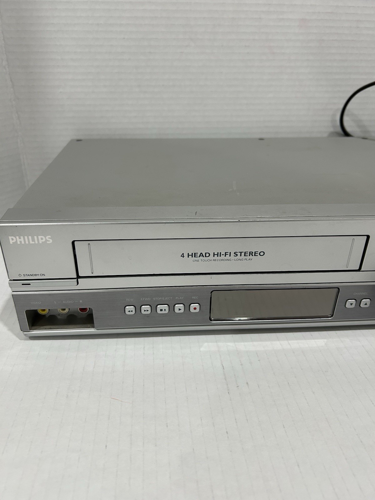 Philips DVP3150V/37 VCR DVD Combo Player - Tested Working - photo 4