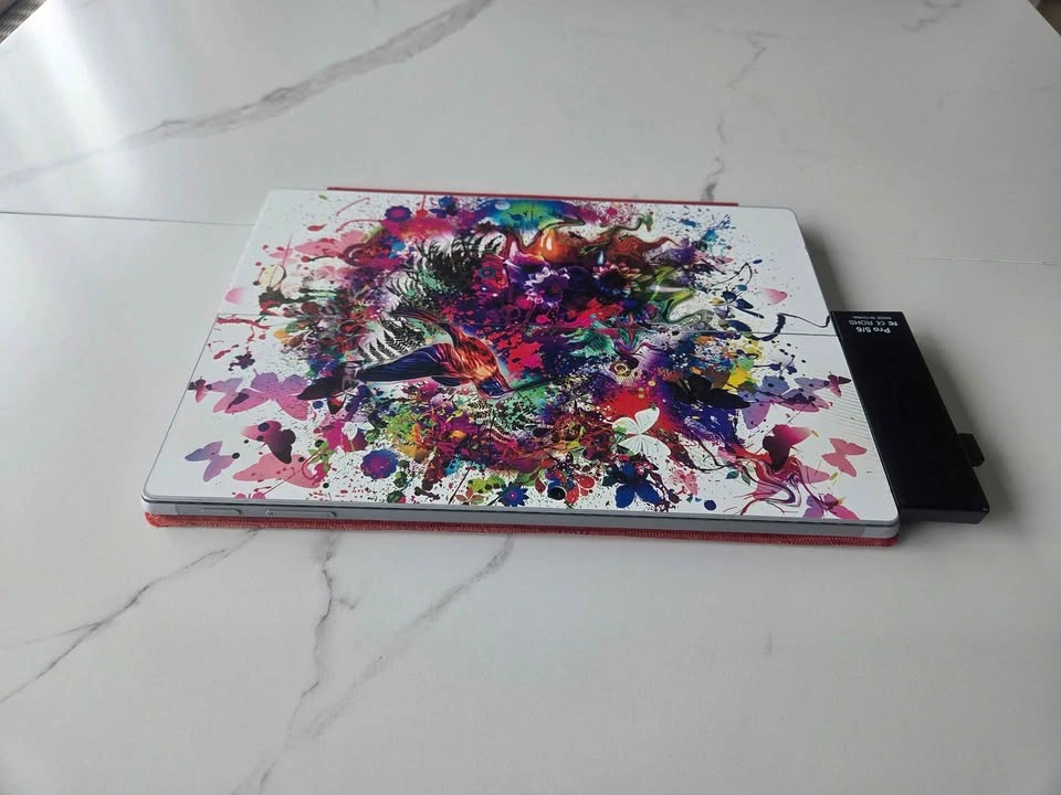 Surface Pro 7 + Pen + Accessories Bundle - photo 4