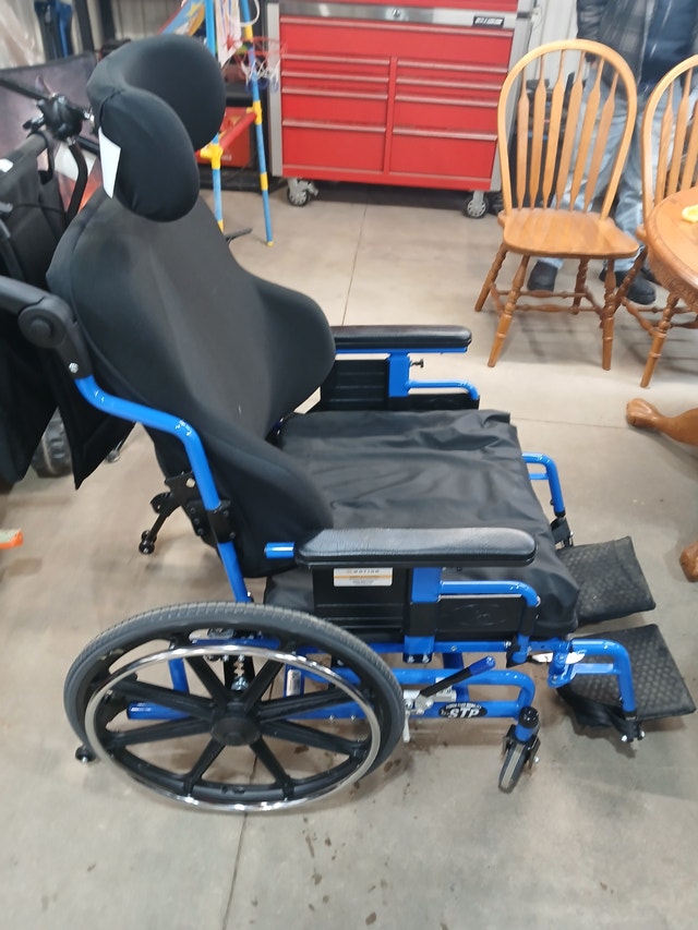 Barely used extra wide Tilt-in-Space Wheelchair