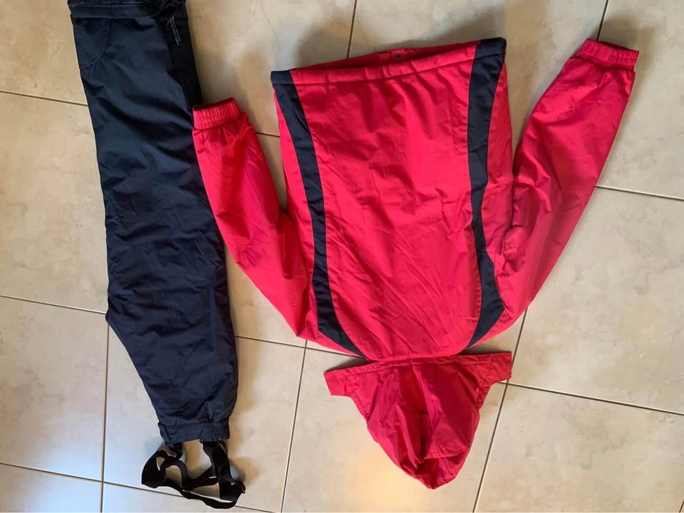 Winter Jacket and Snow Pants 11-12 years old - photo 2
