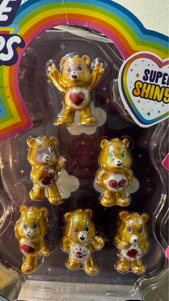 Care Bears Gold & Ruby Edition Super Shiny Collector Set - photo 2