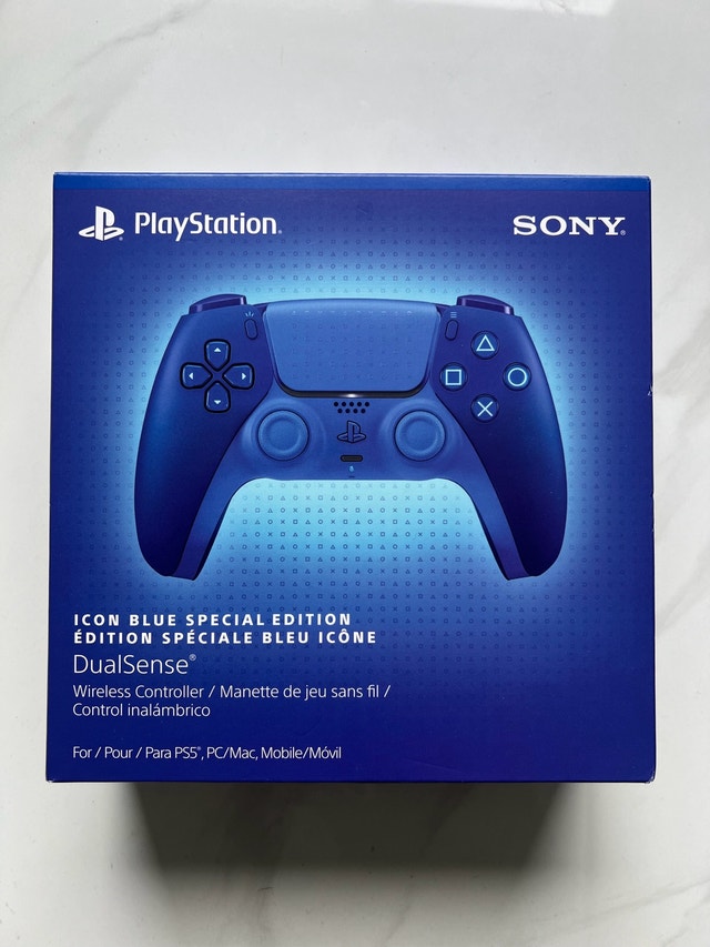 SEALED PS5 controller