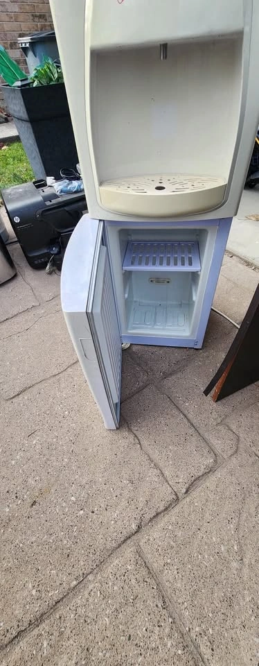 Water Dispenser with Small Fridge - photo 2