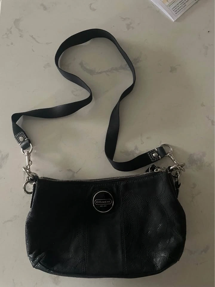 Coach Handbag - photo 4