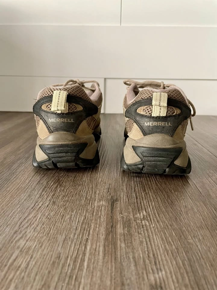 Merrell Women's Hiking Boot - photo 2