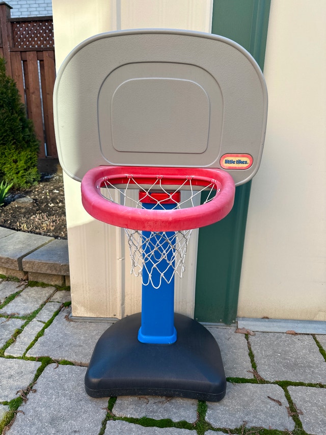 Little Tikes Easy Score Basketball Set
