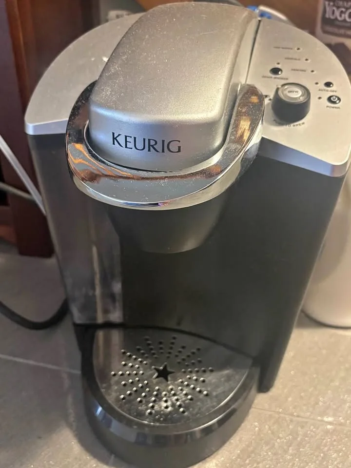 Keurig K145 Coffee Maker